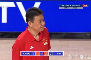 越南队遭遇两连败，裴黄越英赛后哽咽：真的很伤心和遗憾